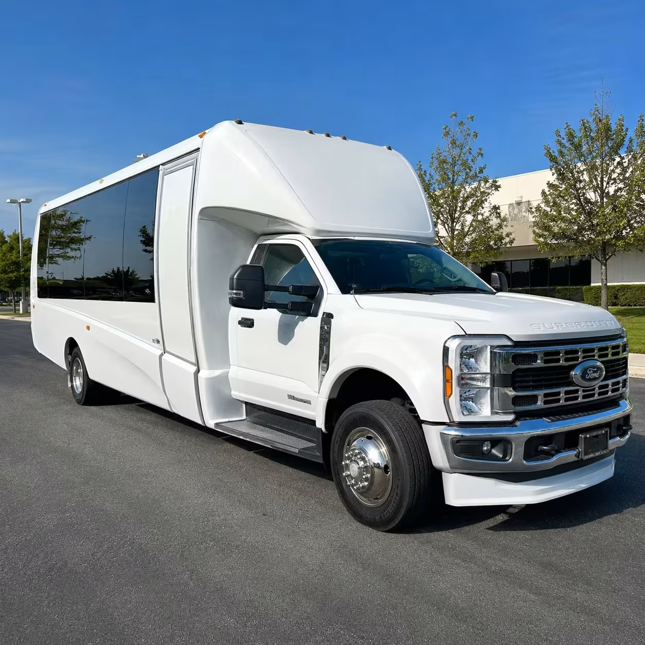 18 passenger minibus