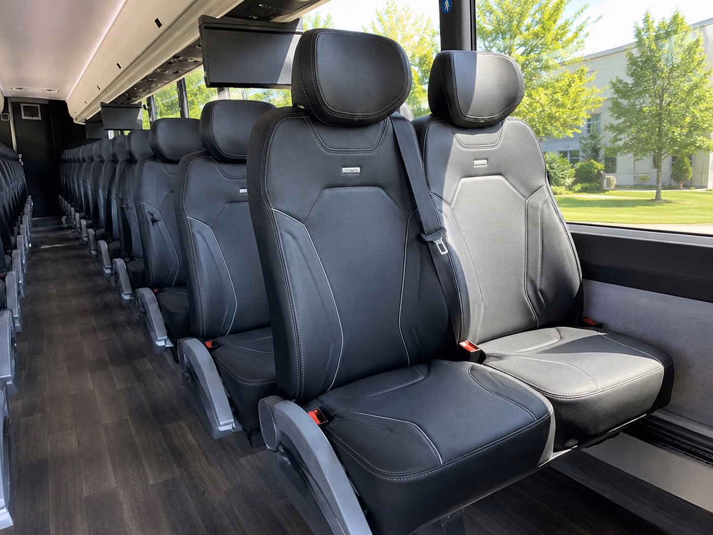 church retreat charter bus rentals from league city