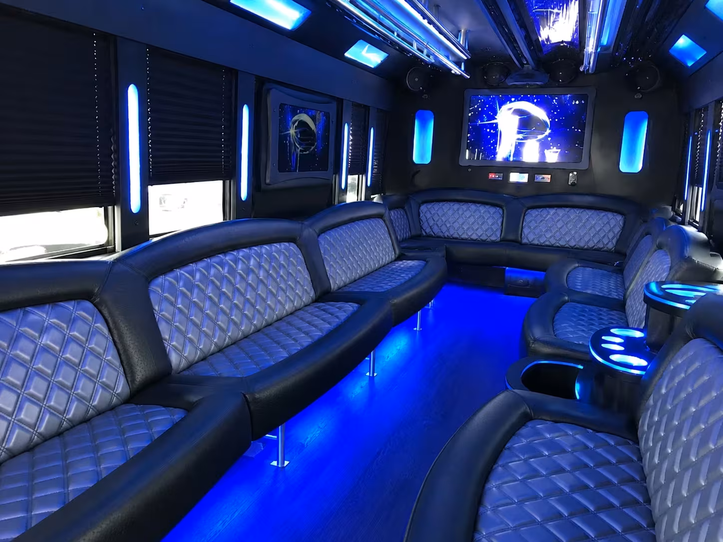 easily rent bachelorette and birthday party buses in league city