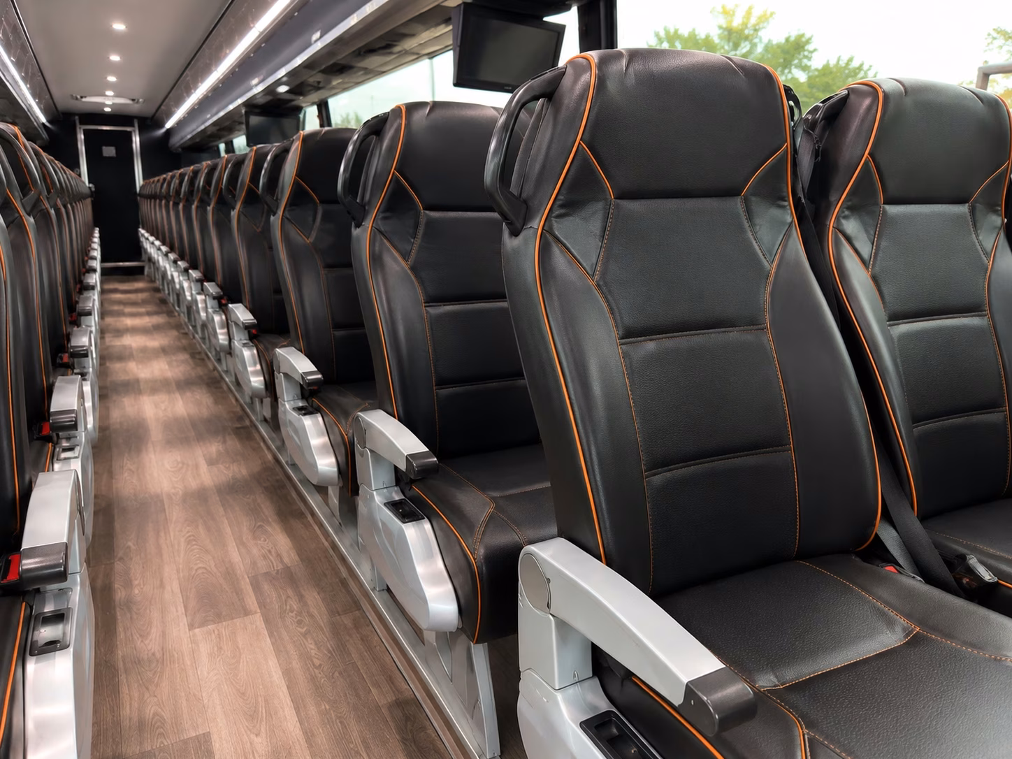 how trip distance and duration affect your charter bus rental rate in league city